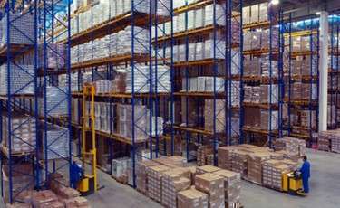 Difference between Pallet Racks and Cantilever Racks